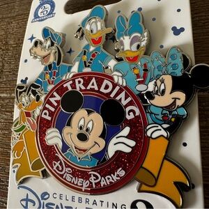 Disney 25th Anniversary Pin Trading Pin - Mickey and Friends - New